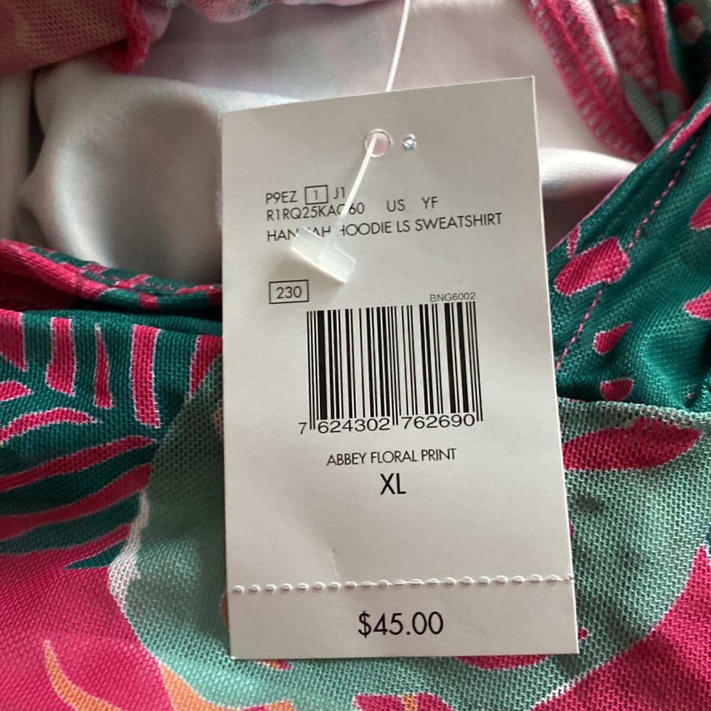GUESS Sweatshirt - Picture 6 of 6